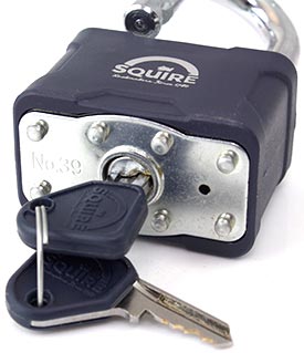 Squire Stronglock - 39 Series - Closed Shackle view 2